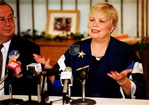 Image description is not available for 2000.278